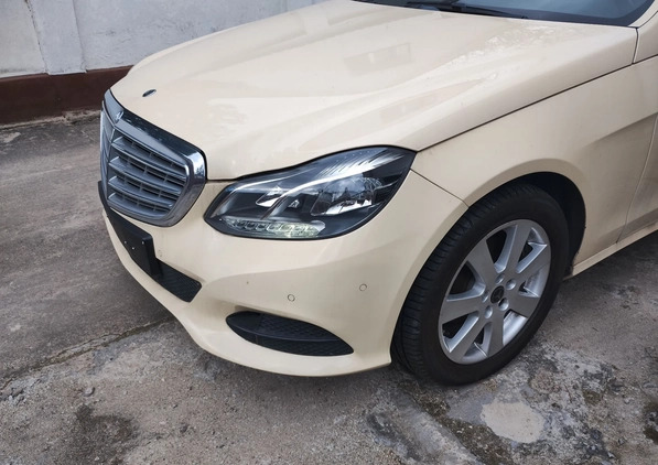 Mercedes-Benz Klasa E cena 44990 przebieg: 250600, rok produkcji 2016 z Trzcianka małe 352